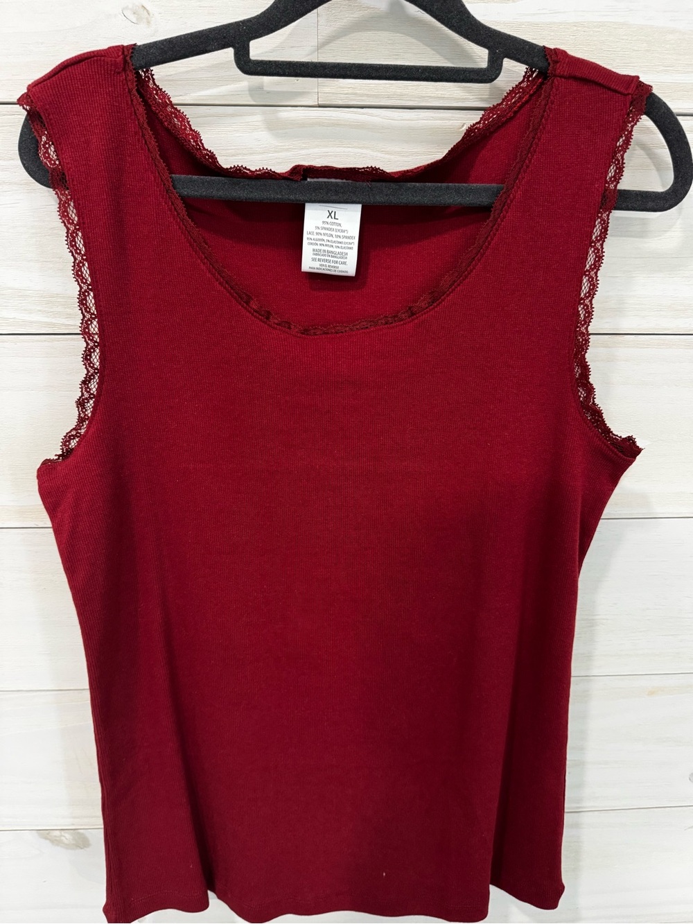 Serra Burgundy Lace-Trim Sleeveless Camisole